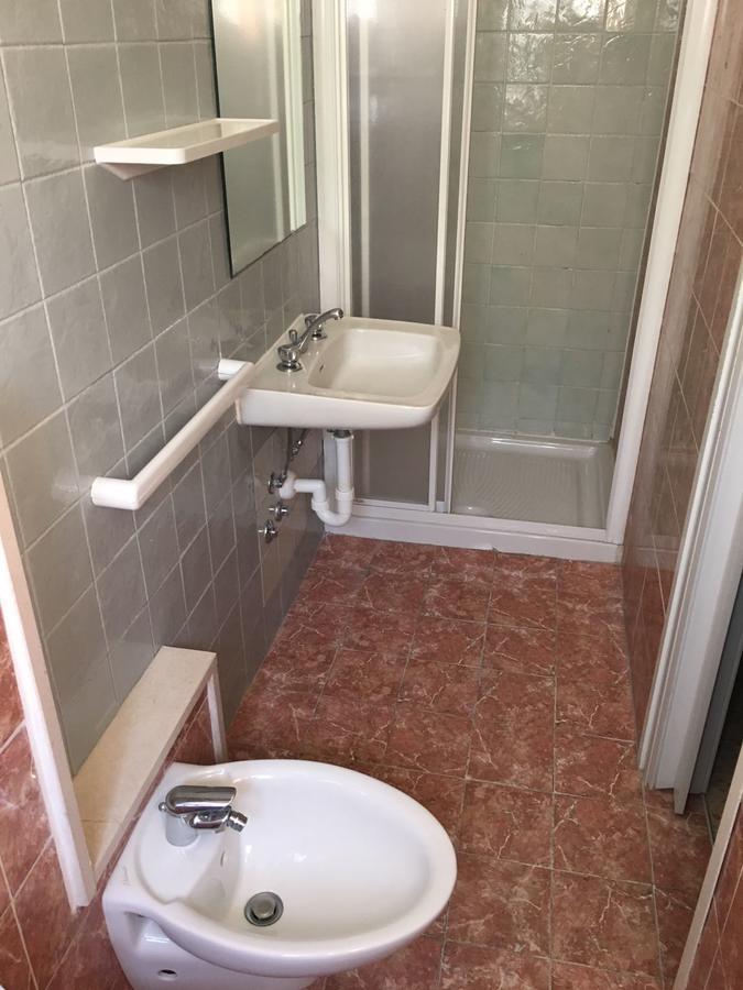 Hotel Rebola Rimini Bagian luar foto
